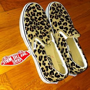 Cheetah Print Slip-on Vans